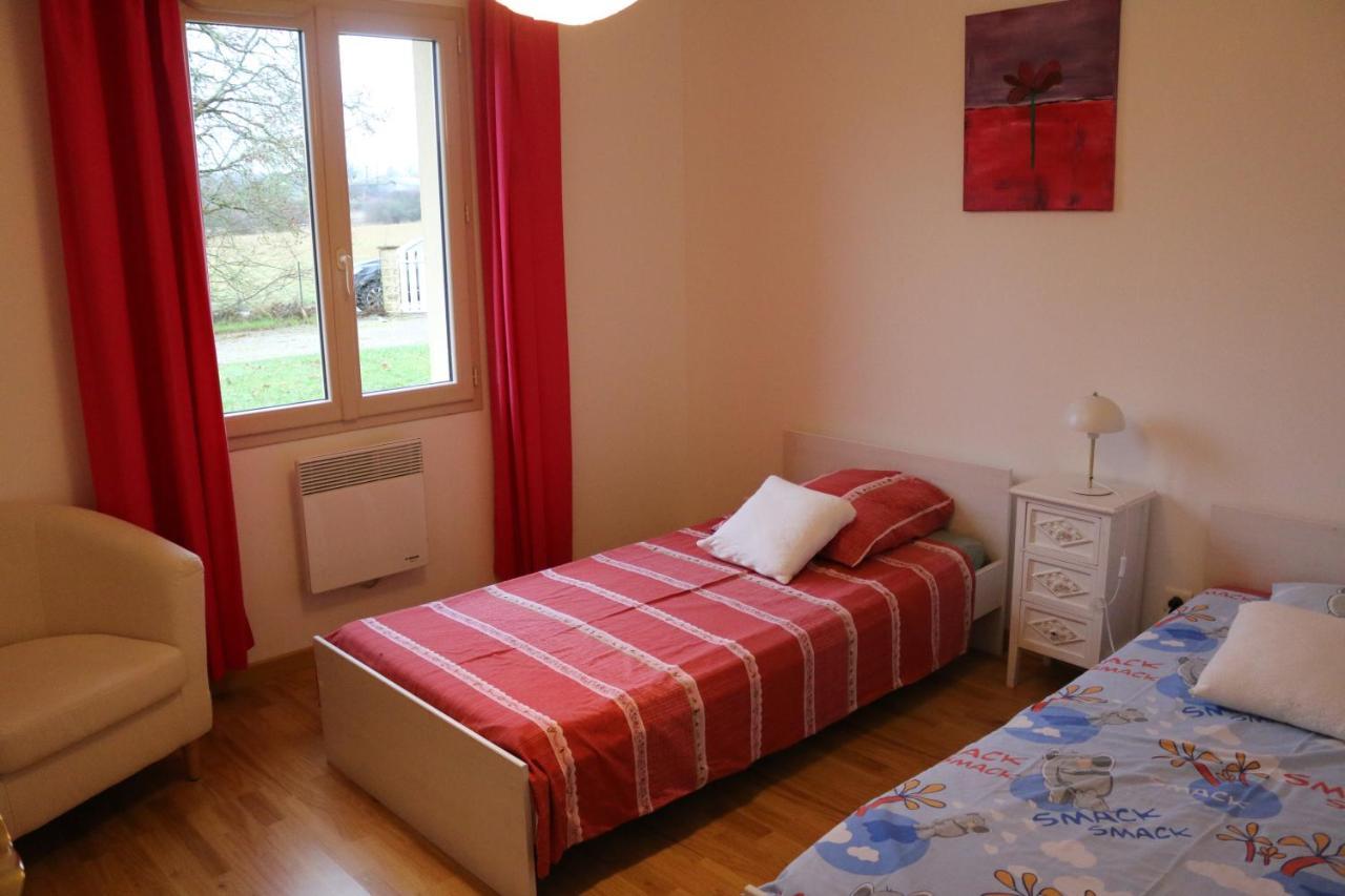 Le Camp De Ferie Villa Monpazier Buitenkant foto