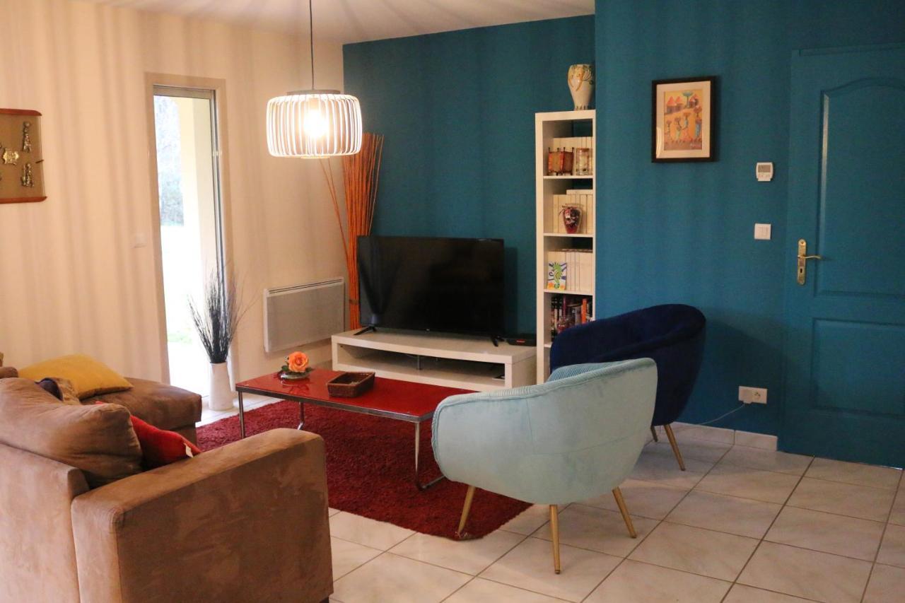 Le Camp De Ferie Villa Monpazier Buitenkant foto