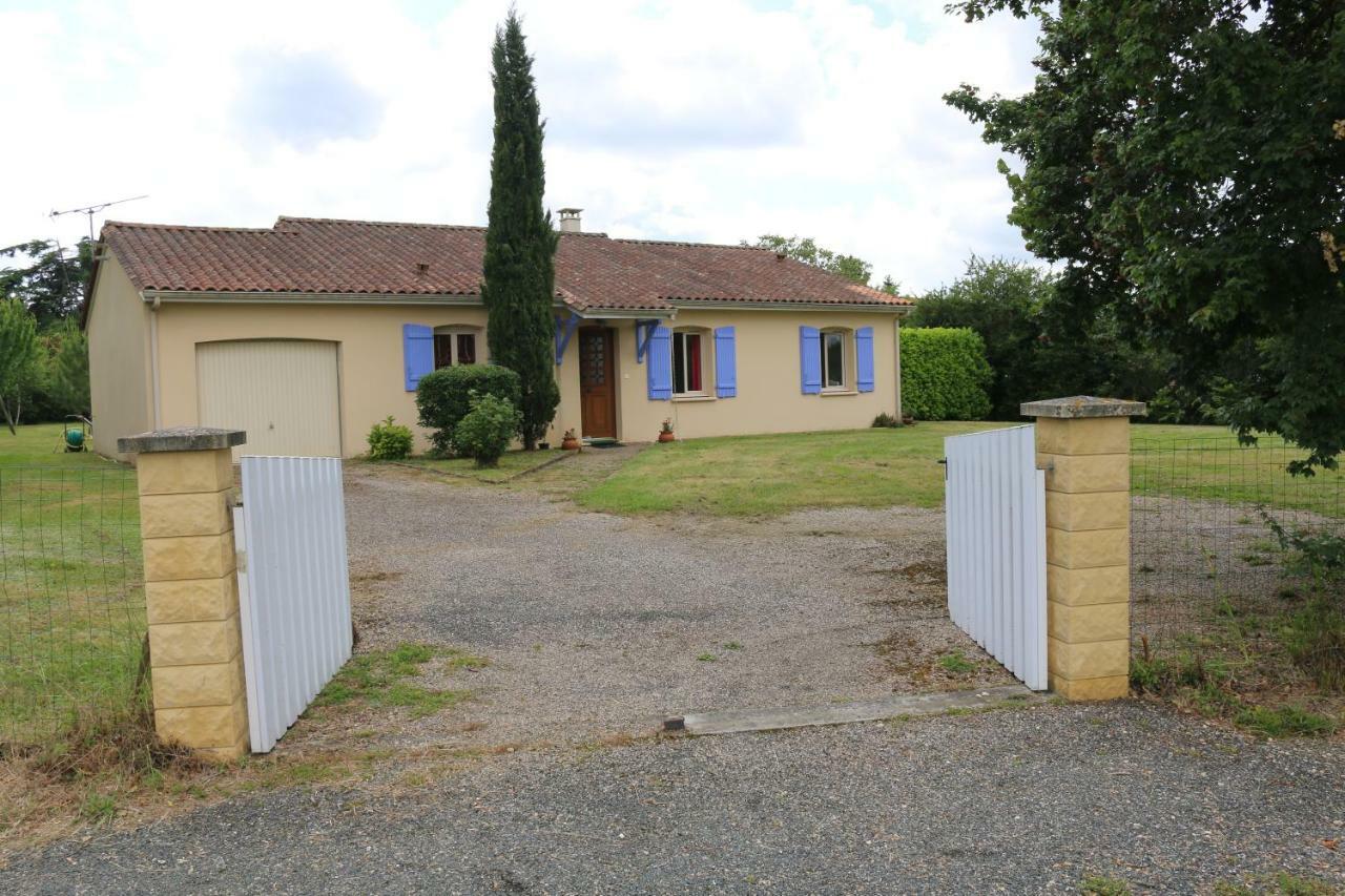 Le Camp De Ferie Villa Monpazier Buitenkant foto