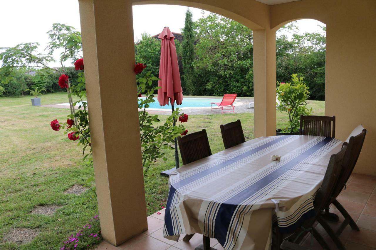 Le Camp De Ferie Villa Monpazier Buitenkant foto
